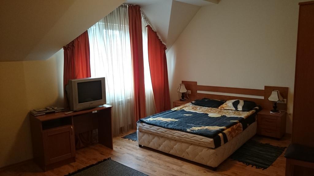 Tes Royal Plaza Apartments Borovets Luaran gambar
